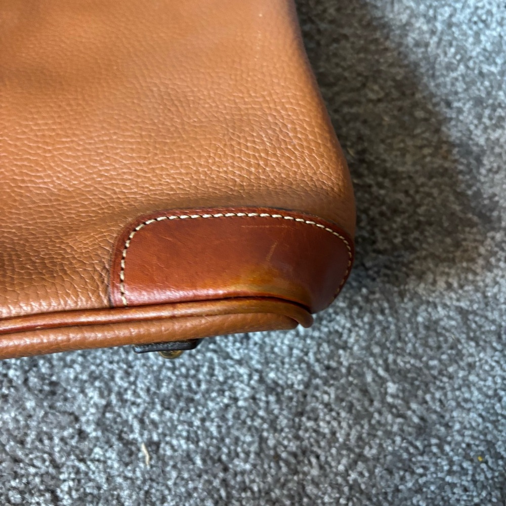 Dooney & Bourke Brown Pebble Grain Hobo - Picture 4 of 6